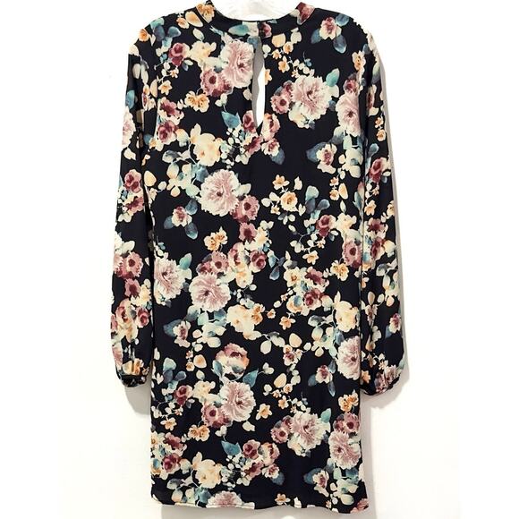 B Collection by Bobeau - Long Sleeve, Black & Floral, Shift Dress (size S) - Picture 2 of 4